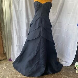 Angel Sanchez Navy blue evening dress